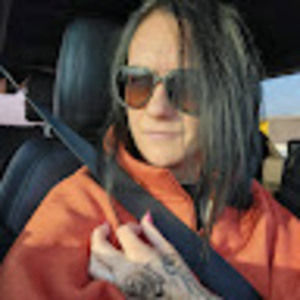 Meet your Posher, Martine